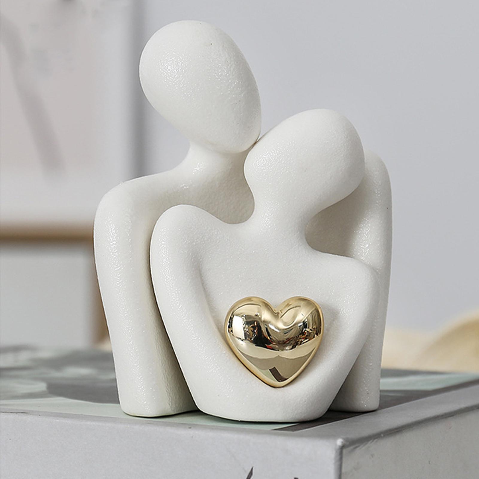 love Couple Hugging Figurine C - Resin Art Materials Wholesale recension och pris