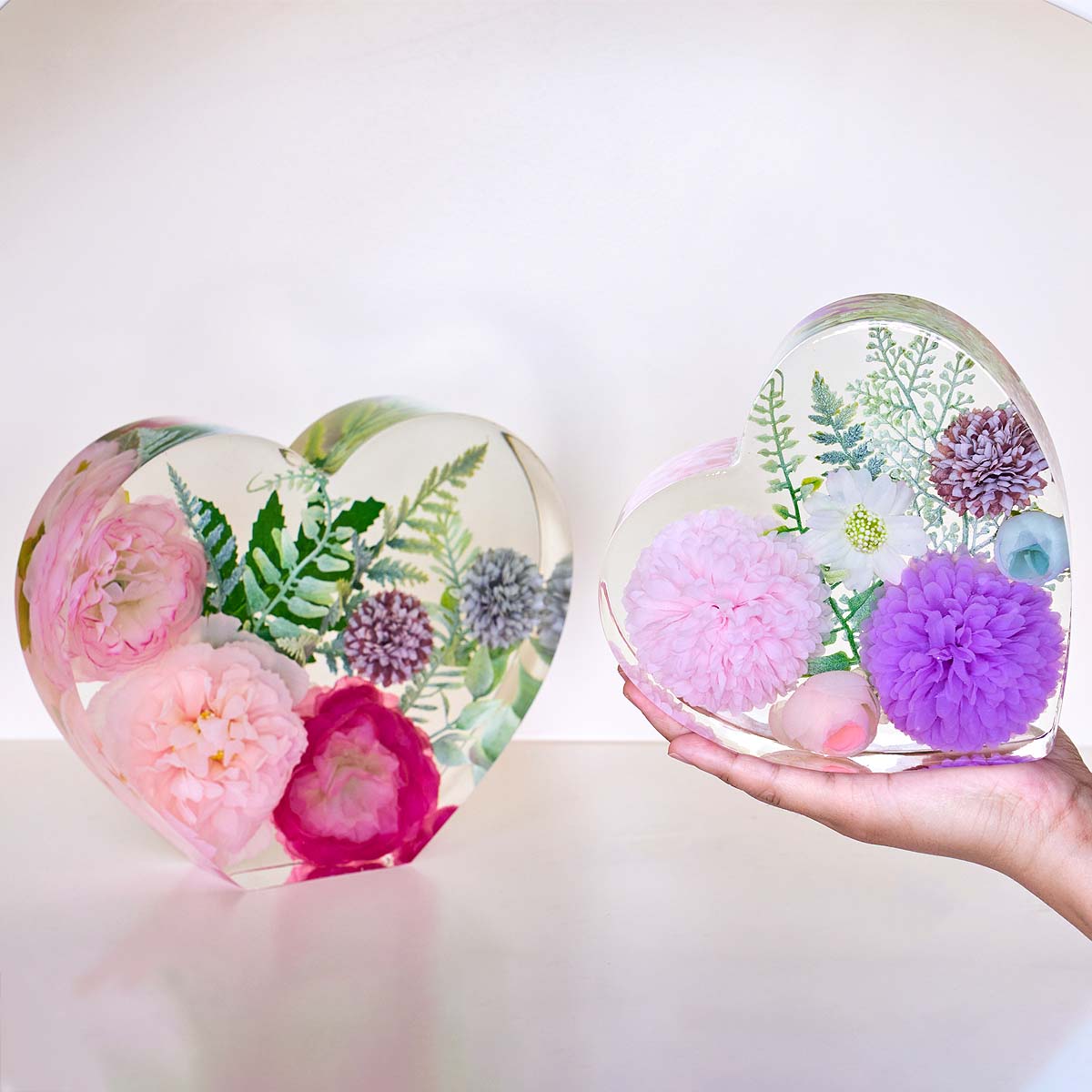Heart Hexagon Ornament Bookend - Resin Art Heart recension och pris