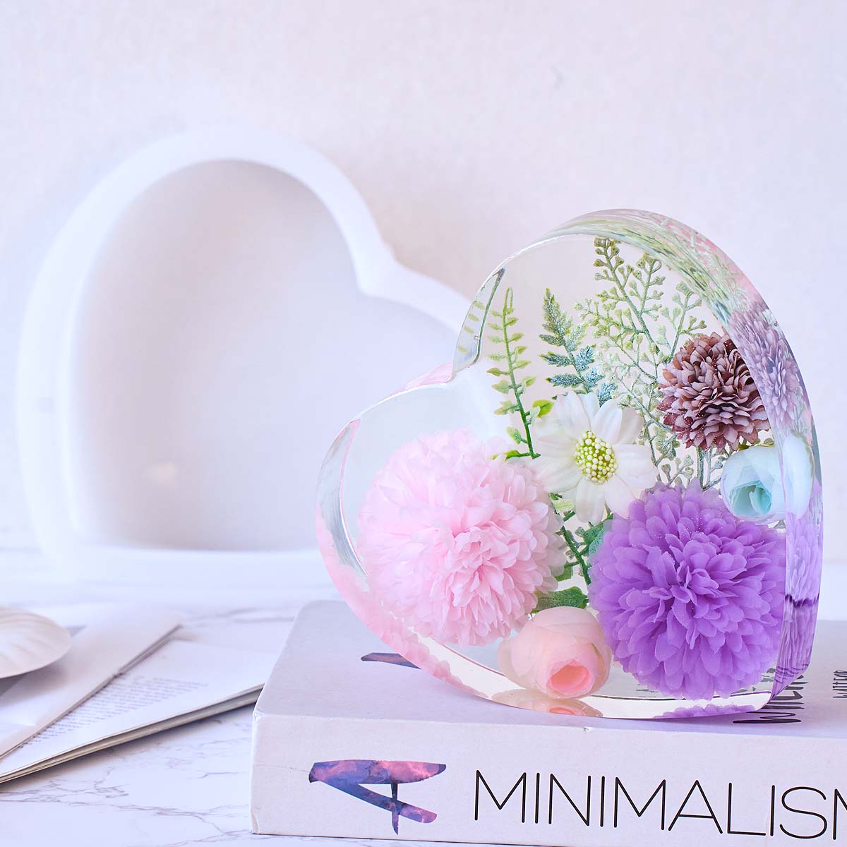 Heart Hexagon Ornament Bookend - Resin Art Heart recension och pris